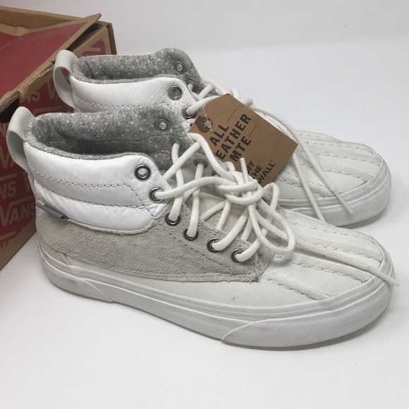 Vans Shoes - VANS SK8 Hi Del Pato All weather MTE Size 5.0 9.0